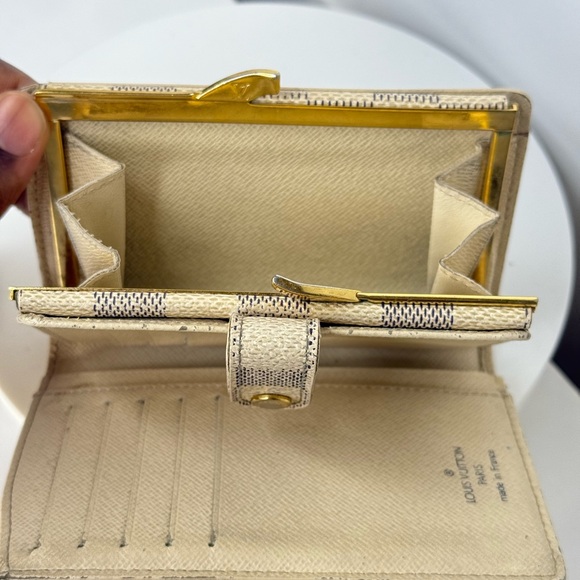 Louis Vuitton Damier Azur Port Monnaie Kisslock Wallet - Picture 7 of 8